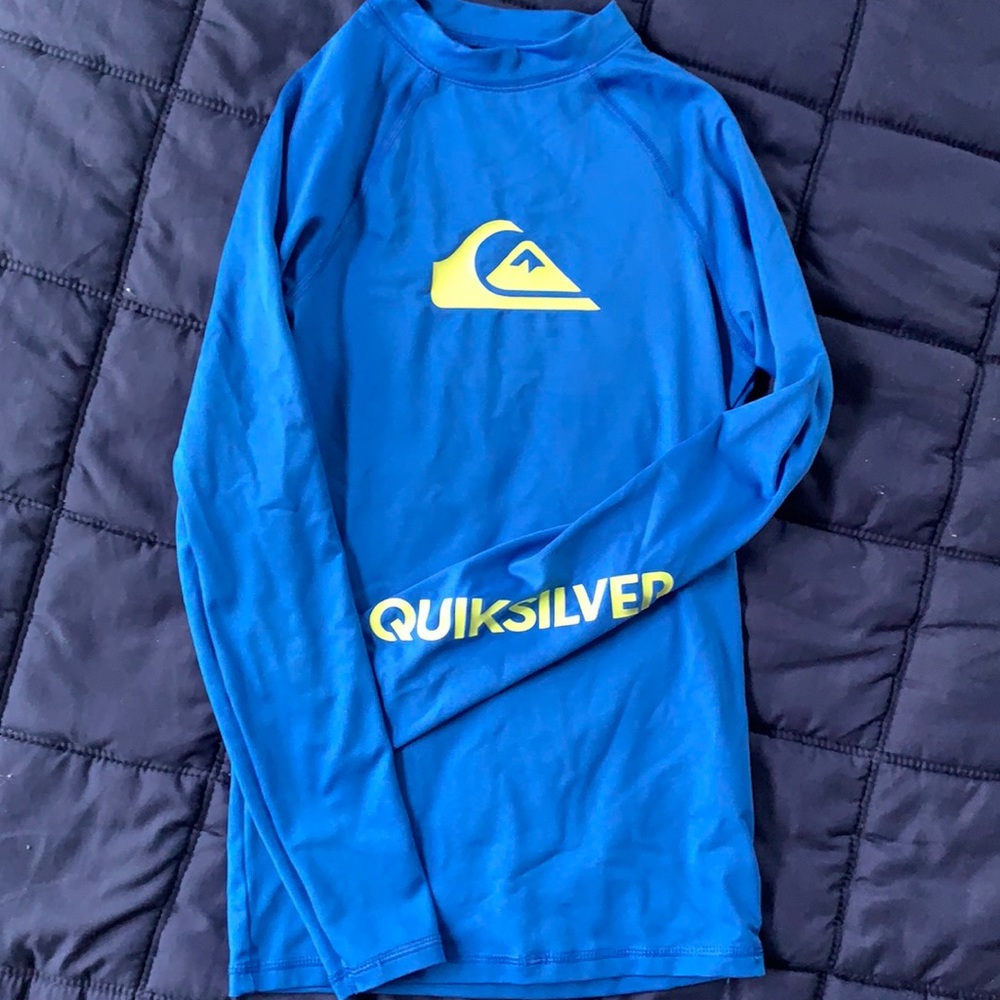Quiksilver Rash Guard